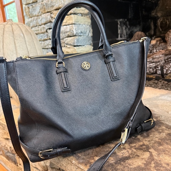 Tory Burch Saffiano Black Robinson Tote - Picture 1 of 9